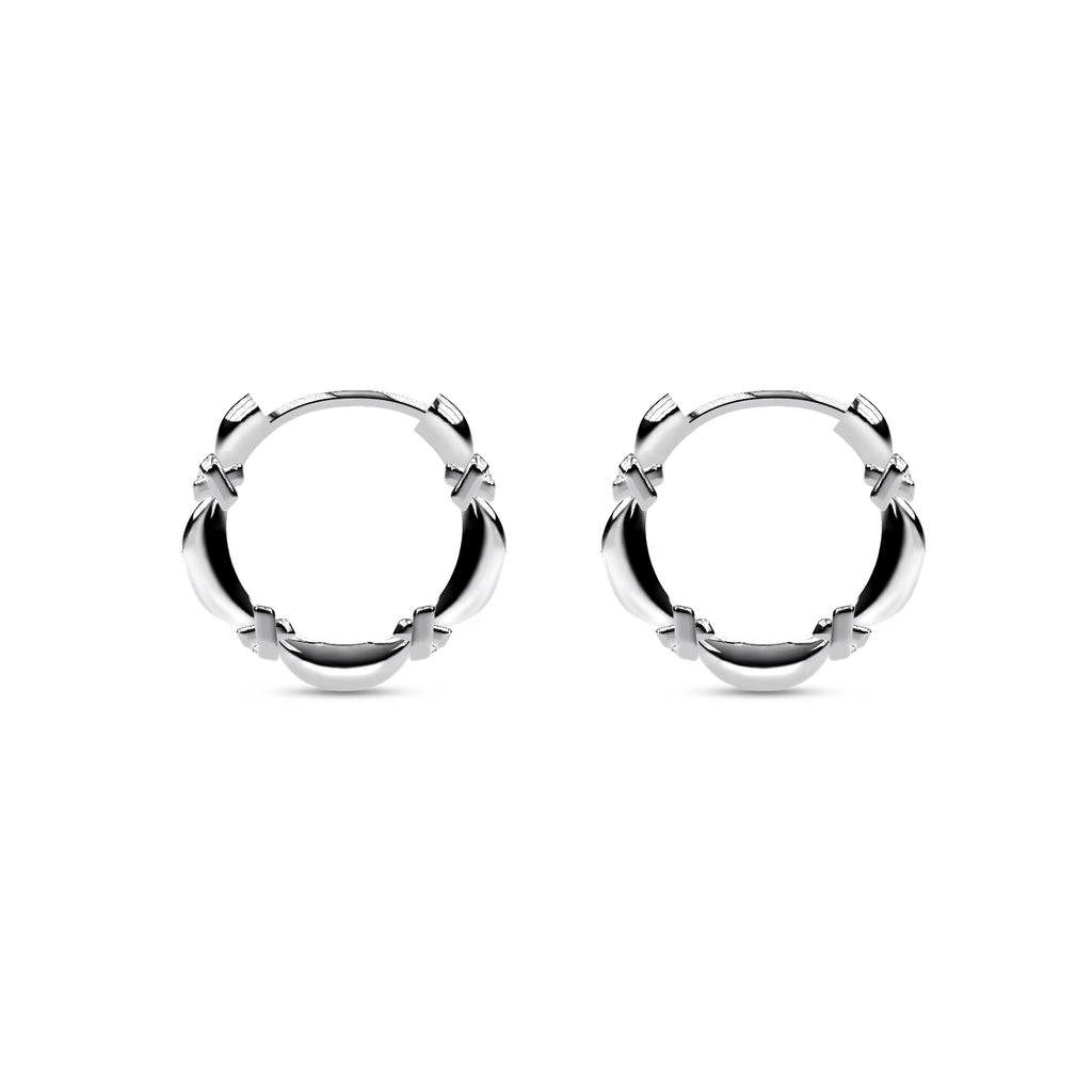 Etelle sterling silver ring with an intertwined design and lab-grown diamonds