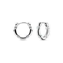 Etelle hoop earrings in sterling silver with an intertwined design