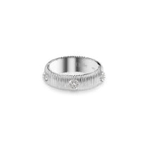 Etelle minimalist sterling silver ring with lab-grown diamonds and engraved line texture, 6mm band